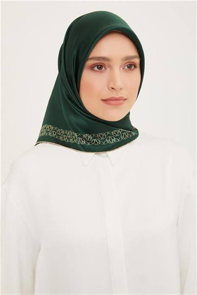 Armine Sura İpek Eşarp 22Ka8855 32 35
