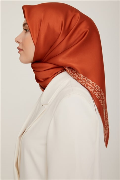 Armine Sura İpek Eşarp 22Ka8855 32 37