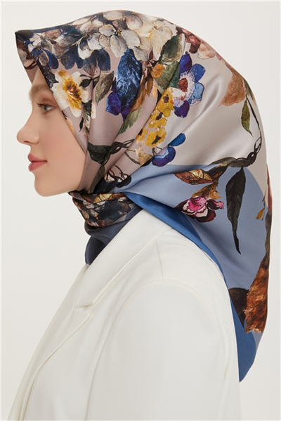 Armine Sura İpek Eşarp 22Ya8707 04