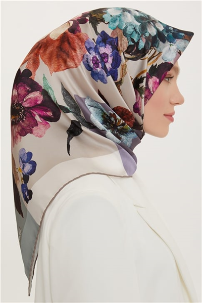 Armine Sura İpek Eşarp 22Ya8707 05