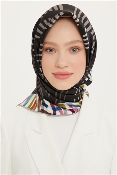 Armine Sura İpek Eşarp 22Ya8712 04