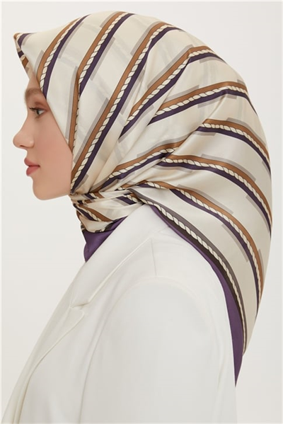 Armine Sura İpek Eşarp 22Ya8719 05
