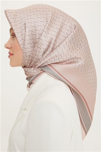 Armine Sura İpek Eşarp 22Ya8724 05