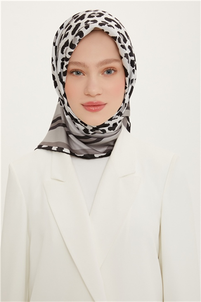 Armine Sura İpek Eşarp 22Ya8728 54