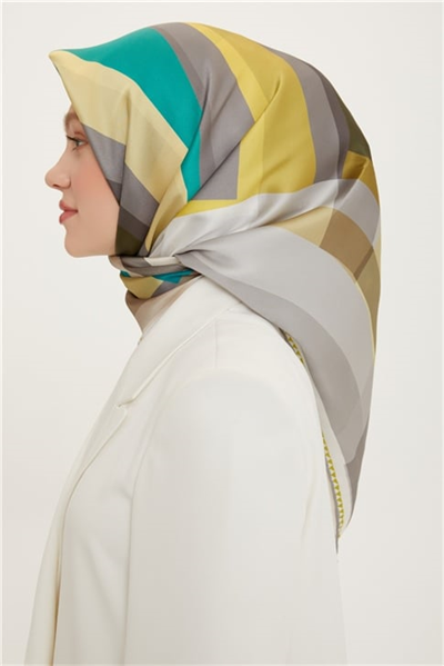 Armine Sura İpek Eşarp 22Ya8730 07
