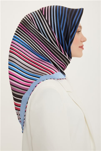 Armine Sura İpek Eşarp 22Ya8731 04