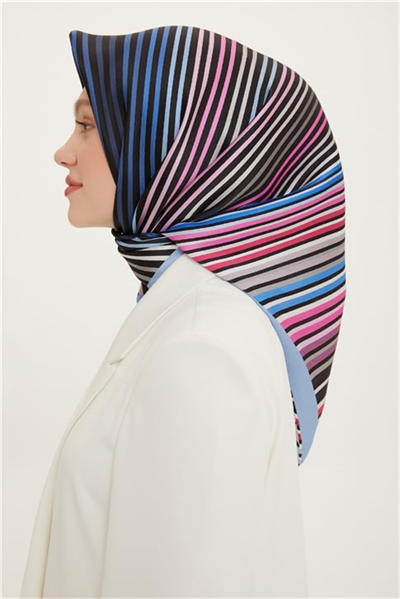 Armine Sura İpek Eşarp 22Ya8731 04