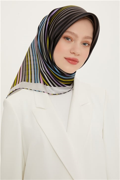 Armine Sura İpek Eşarp 22Ya8731 05