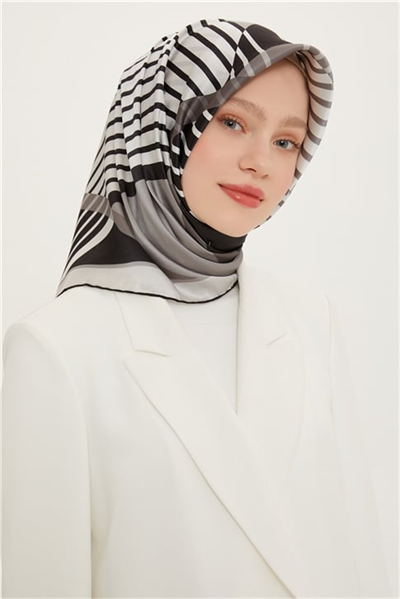 Armine Sura İpek Eşarp 22Ya8732 03
