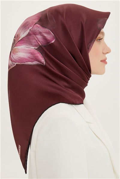 Armine Sura İpek Eşarp 22Ya8737 35 05