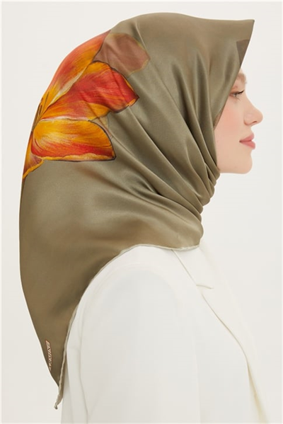Armine Sura İpek Eşarp 22Ya8737 35 37