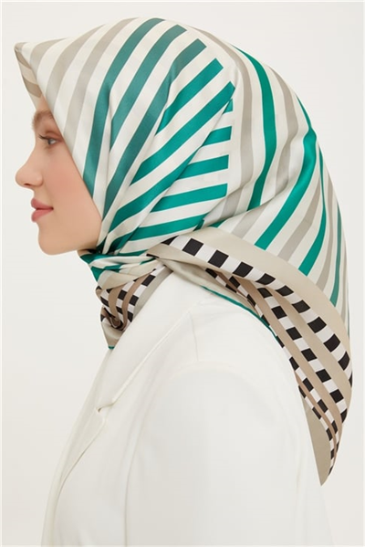 Armine Sura İpek Eşarp 22Ya8739 03
