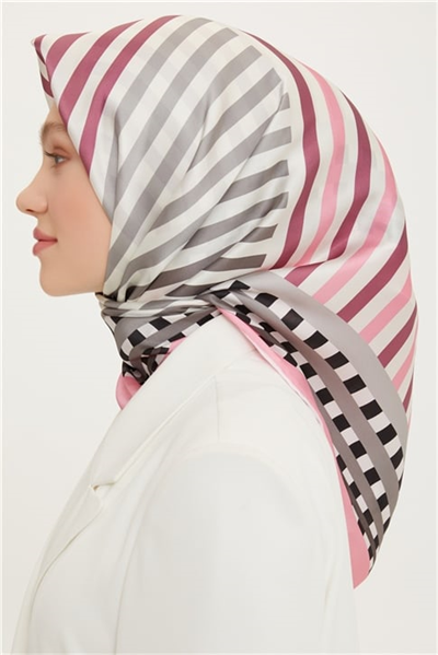 Armine Sura İpek Eşarp 22Ya8739 36
