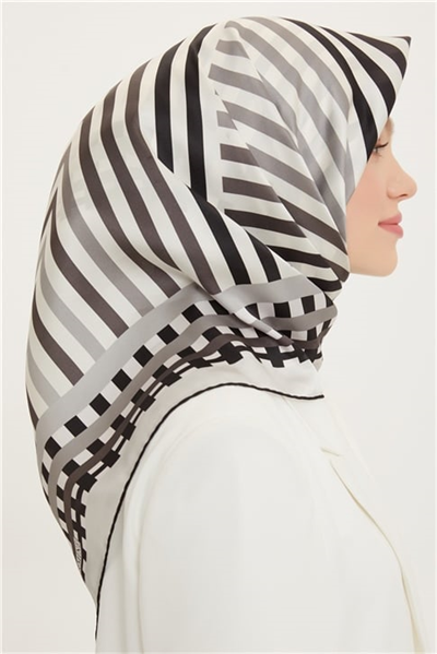 Armine Sura İpek Eşarp 22Ya8739 52