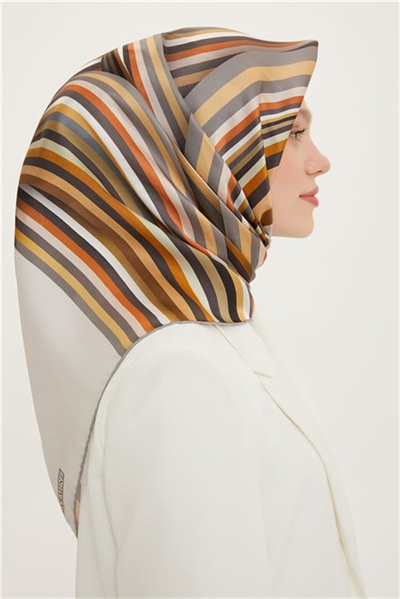 Armine Sura İpek Eşarp 22Ya8743 08