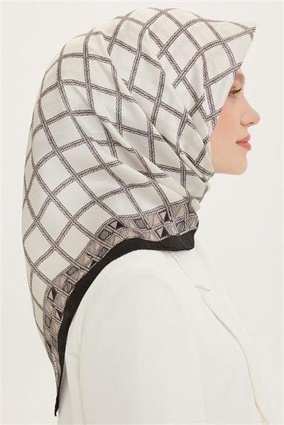 Armine Sura İpek Eşarp 22Ya8756 02