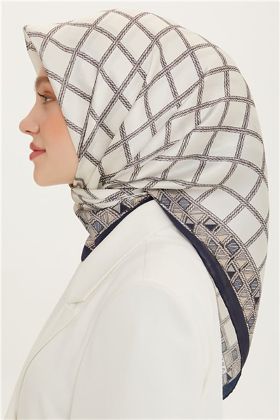 Armine Sura İpek Eşarp 22Ya8756 04