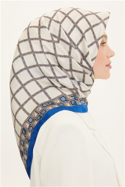 Armine Sura İpek Eşarp 22Ya8756 36