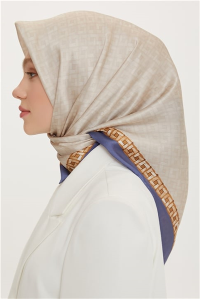 Armine Sura İpek Eşarp 22Ya8758 07