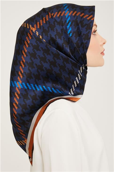 Armine Sura İpek Eşarp 23Ka9000 31 07