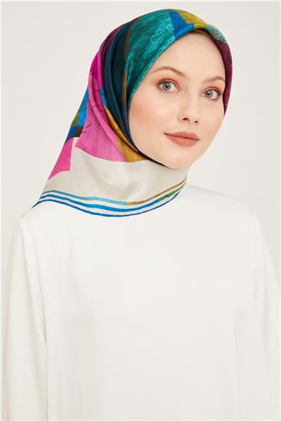 Armine Sura İpek Eşarp 23Ka9002 03