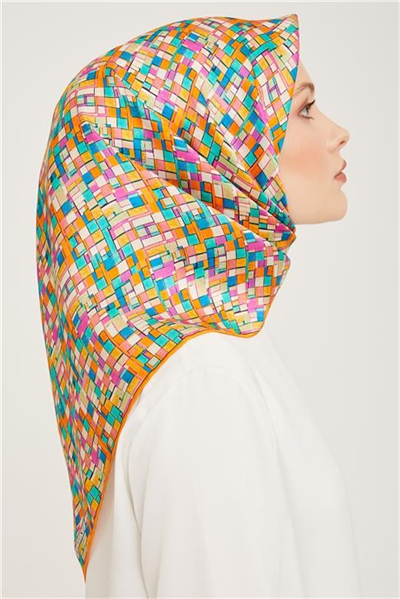 Armine Sura İpek Eşarp 23Ka9004 1 02