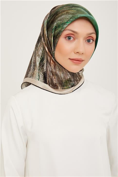 Armine Sura İpek Eşarp 23Ka9012 02