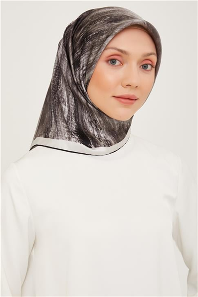Armine Sura İpek Eşarp 23Ka9012 04