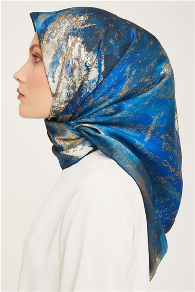 Armine Sura İpek Eşarp 23Ka9015 7 01