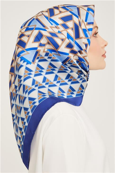 Armine Sura İpek Eşarp 23Ka9019 02