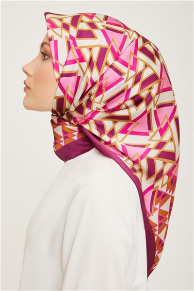 Armine Sura İpek Eşarp 23Ka9019 03