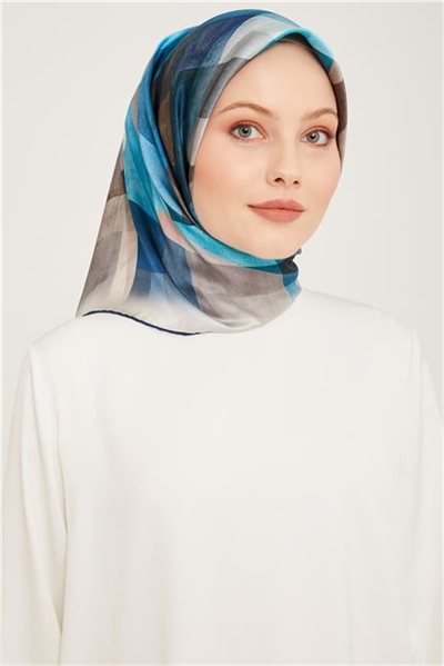 Armine Sura İpek Eşarp 23Ka9024 05