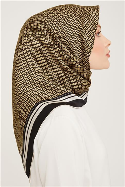 Armine Sura İpek Eşarp 23Ka9026 01