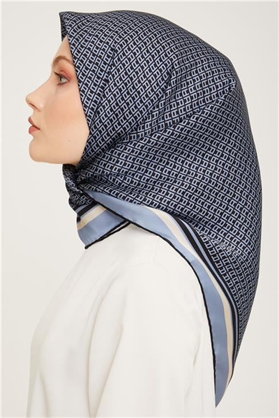 Armine Sura İpek Eşarp 23Ka9026 35