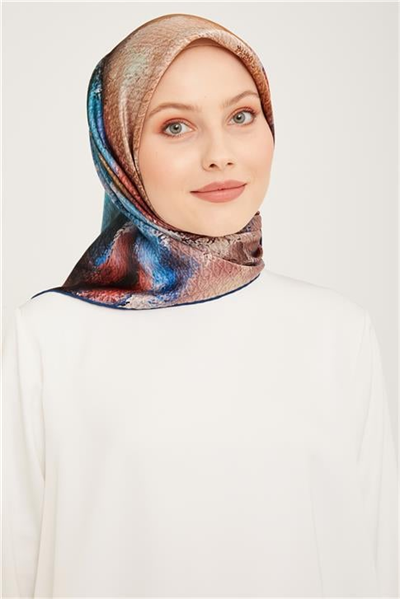 Armine Sura İpek Eşarp 23Ka9028 31 34