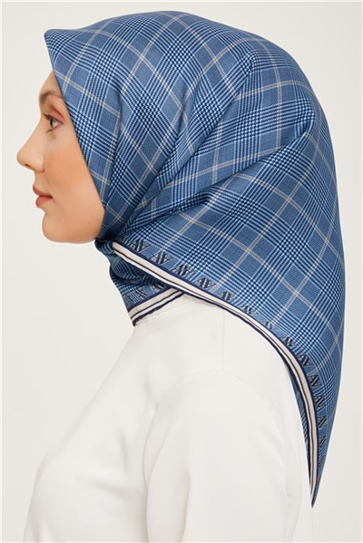 Armine Sura İpek Eşarp 23Ka9029 03