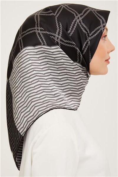 Armine Sura İpek Eşarp 23Ka9031 03