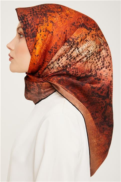 Armine Sura İpek Eşarp 23Ka9032 31 05