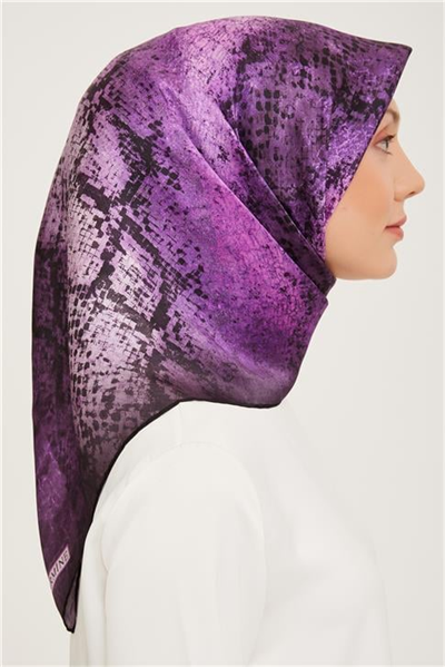 Armine Sura İpek Eşarp 23Ka9032 31 34