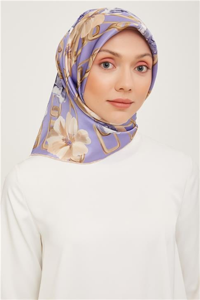 Armine Sura İpek Eşarp 23Ka9034 2 11