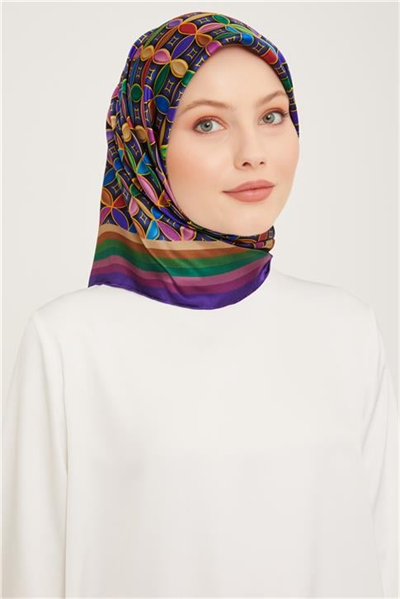 Armine Sura İpek Eşarp 23Ka9036 5 01