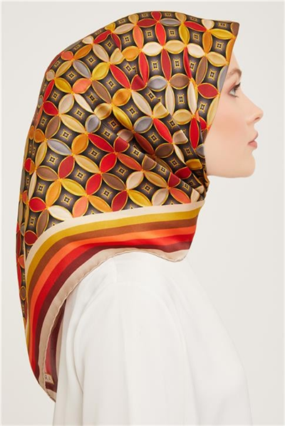 Armine Sura İpek Eşarp 23Ka9036 5 02