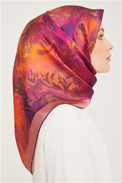 Armine Sura İpek Eşarp 23Ka9041 04