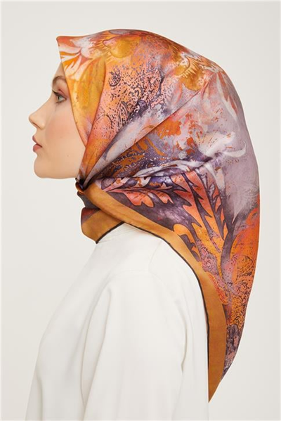 Armine Sura İpek Eşarp 23Ka9041 05