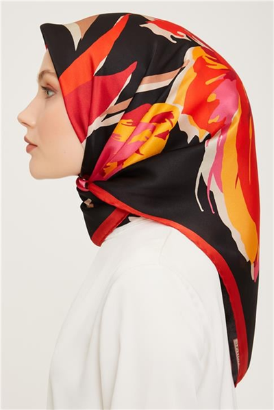 Armine Sura İpek Eşarp 23Ka9042 35