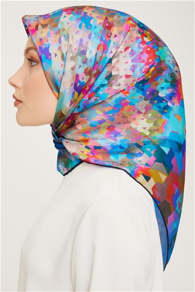 Armine Sura İpek Eşarp 23Ka9043 09
