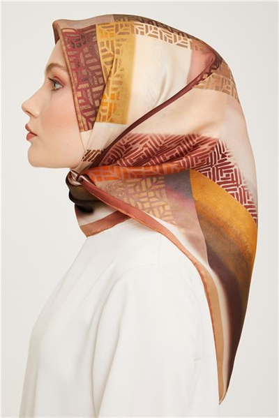 Armine Sura İpek Eşarp 23Ka9044 04