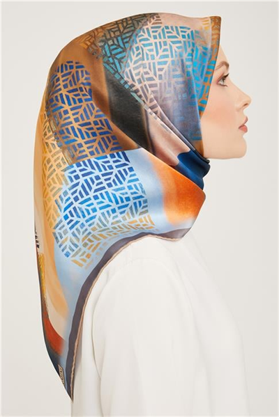 Armine Sura İpek Eşarp 23Ka9044 05