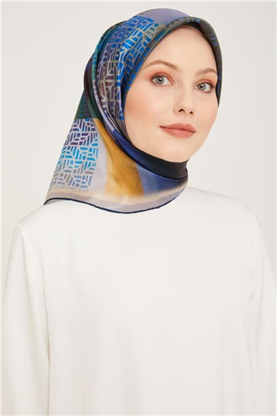 Armine Sura İpek Eşarp 23Ka9044 31