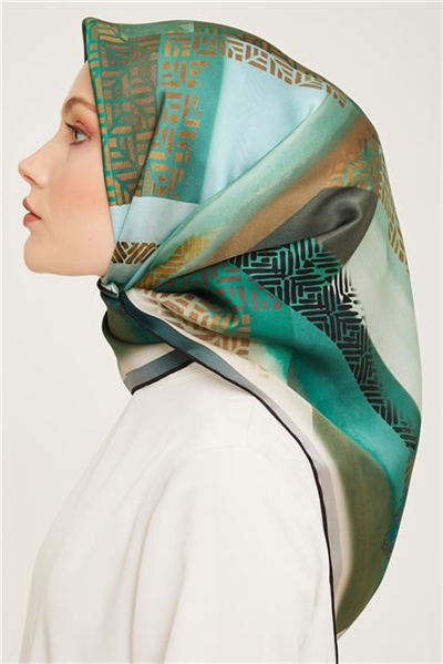 Armine Sura İpek Eşarp 23Ka9044 37
